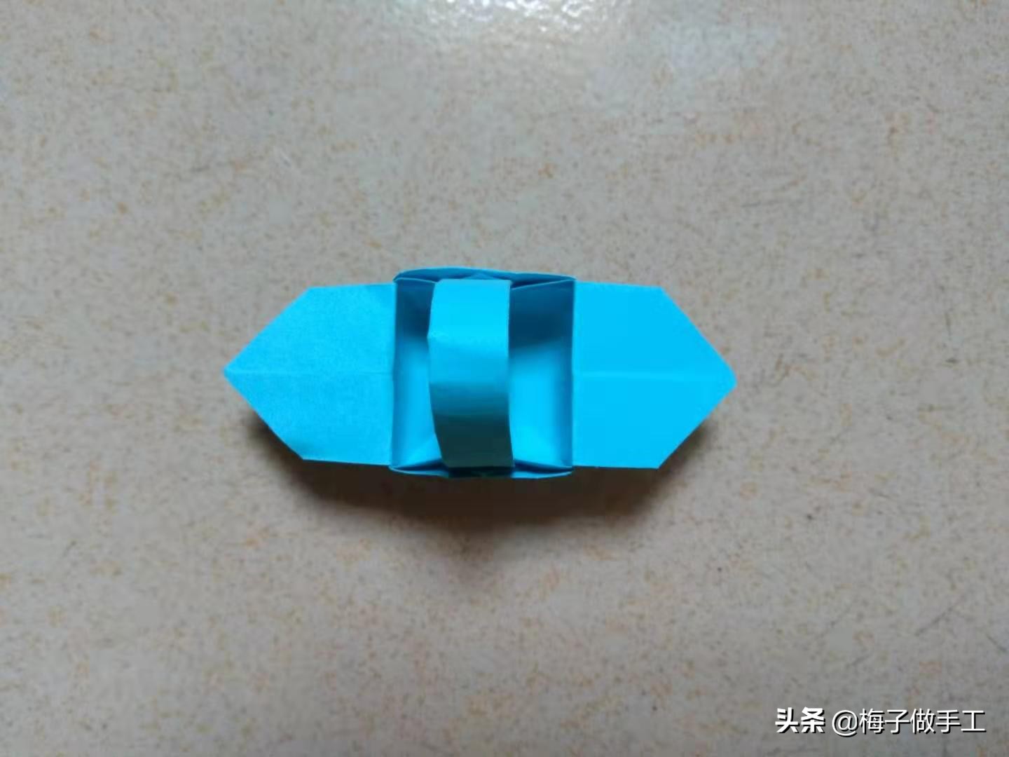 折纸花篮的折法步骤图片,3-6岁儿童最简单折纸花篮