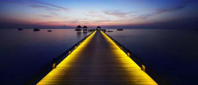 马尔代夫七星选岛全攻略,马尔代夫沙滩别墅出海游泳