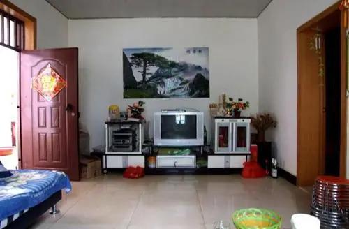 你家的老人，也在小区里捡纸箱子吗