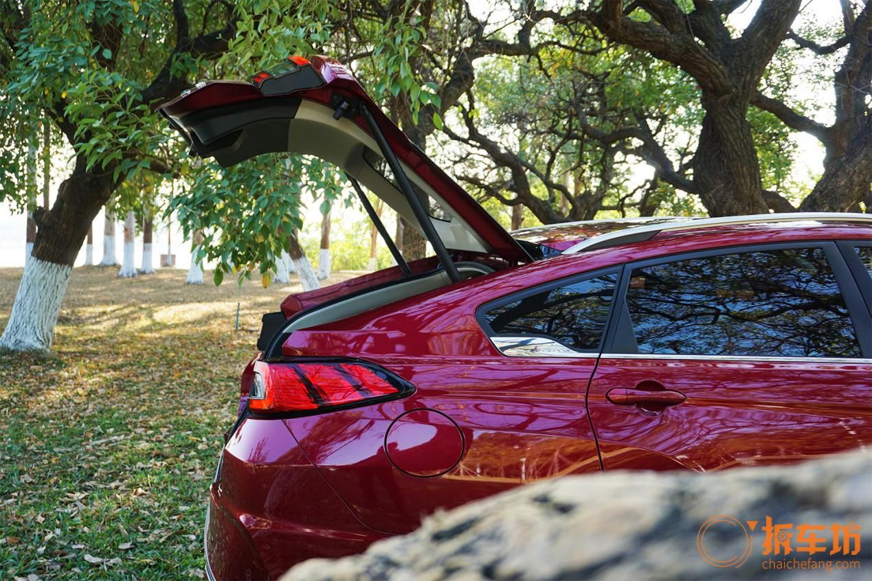 试驾启辰t9020款,启辰t90新款试驾视频