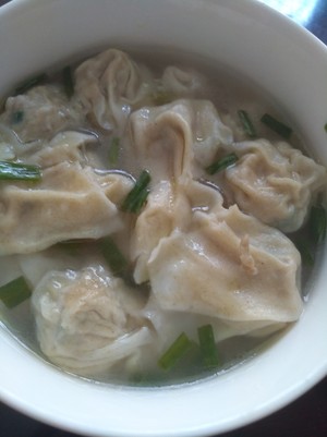 云吞皮除了做云吞还能做什么,云吞店里的云吞皮是自己做的吗