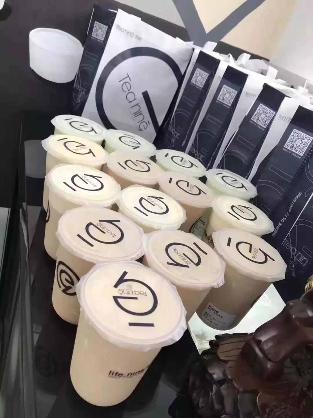 自创奶茶怎么做成加盟店,自创奶茶品牌需要哪些条件