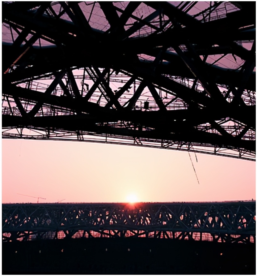 北京国家体育场鸟巢,北京国家体育场鸟巢南侧出口