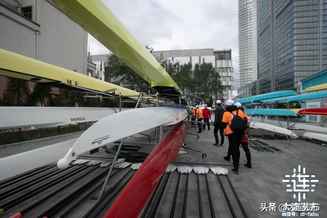 马栏河上比赛！看见奥运冠军了！