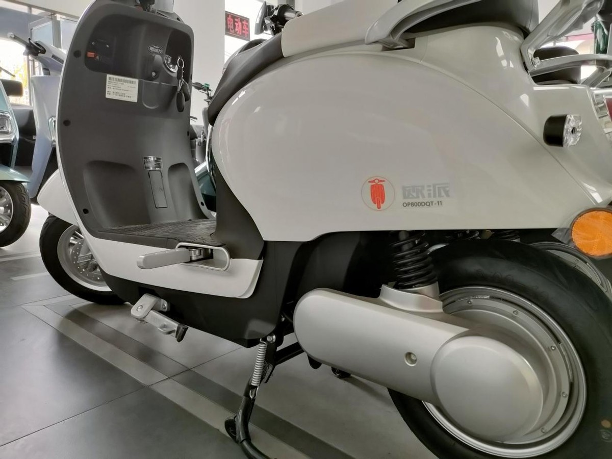 欧派电动车有哪些使用功能,欧派m8电动车