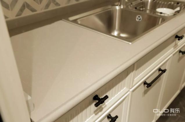 姗辨煖鏌滀綋鍜岄棬鏉块珮搴﹀樊澶氬皯,姗辨煖鐨勯棬鏉垮拰鏌滀綋