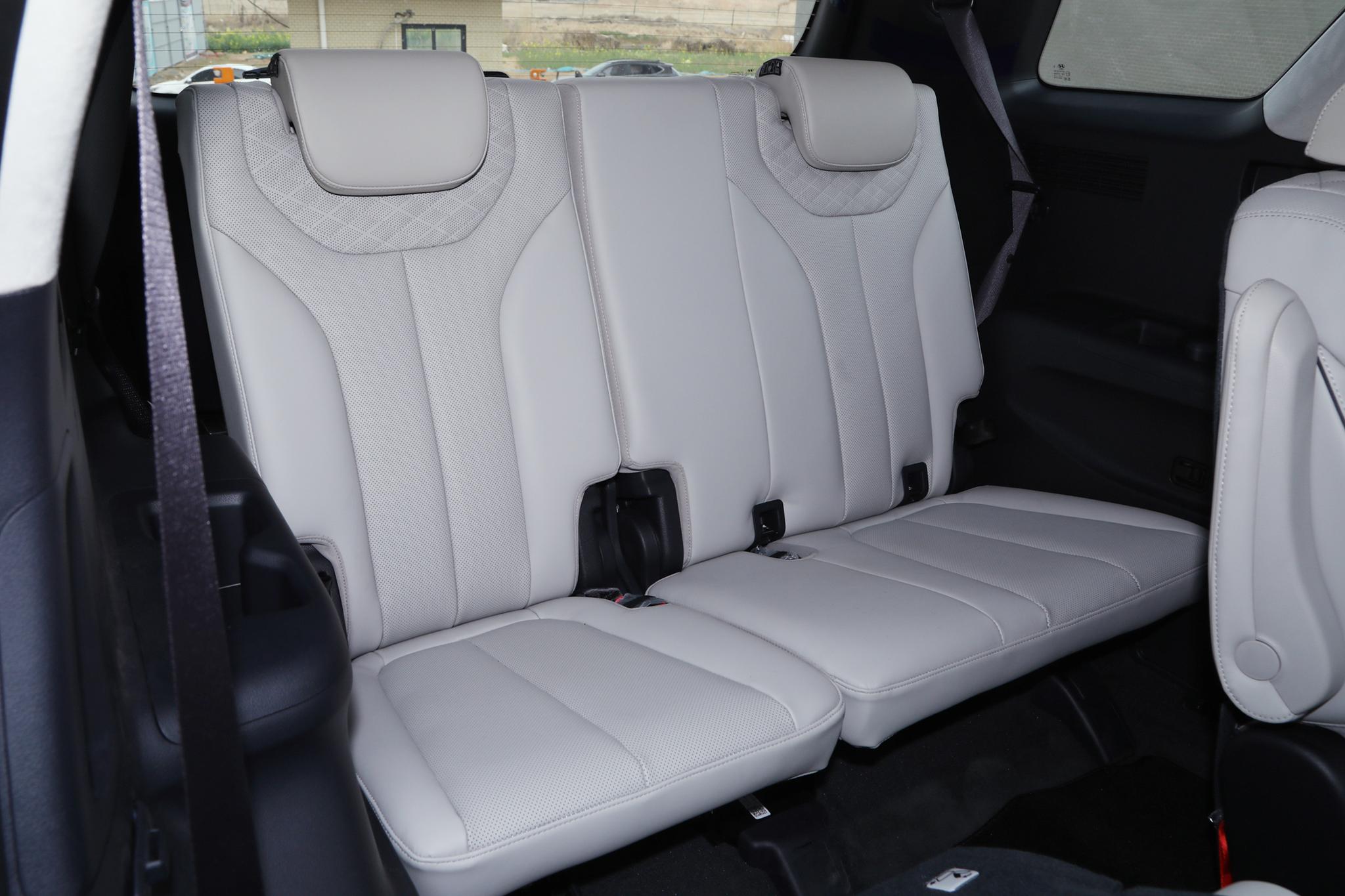 帕里斯帝vs大众途昂,v6发动机性价比