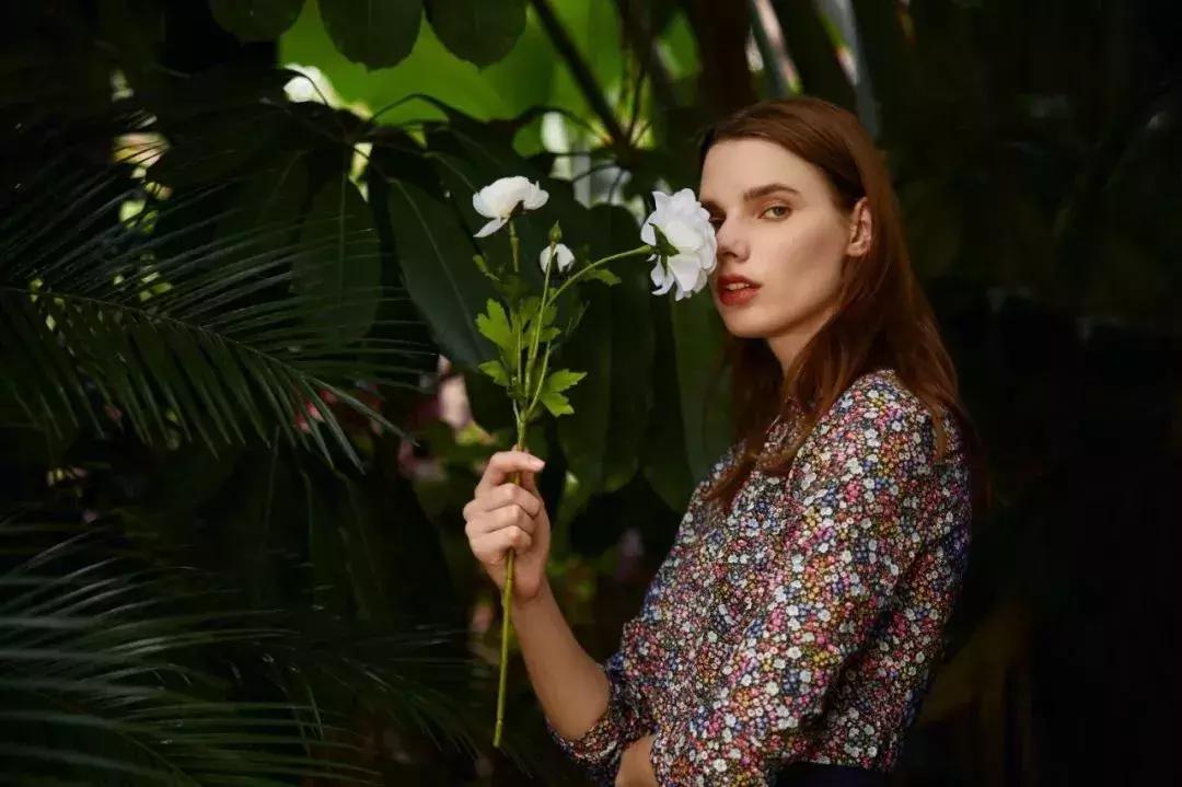 时尚|HAZZYSxLiberty相遇花漾英伦