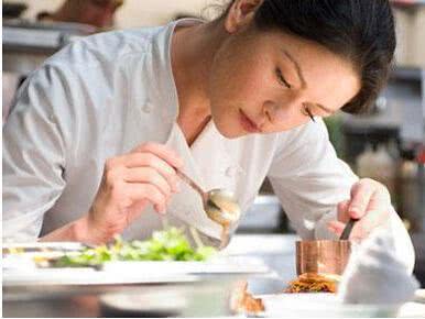 深海鱼油对降血脂真的有功效吗,营养师对深海鱼油的要求