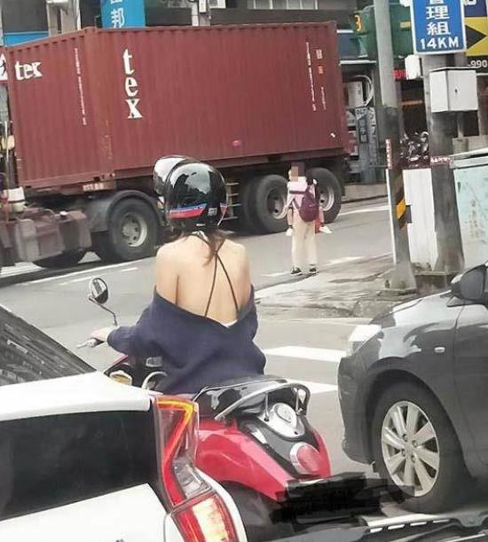 吐槽大会女生的行为,吐槽大会女子