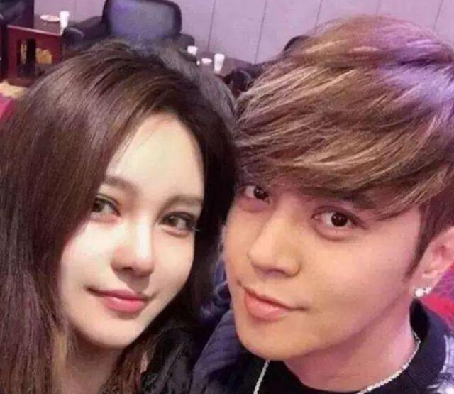 罗志祥南宁和平精英,南宁罗志祥搬水泥