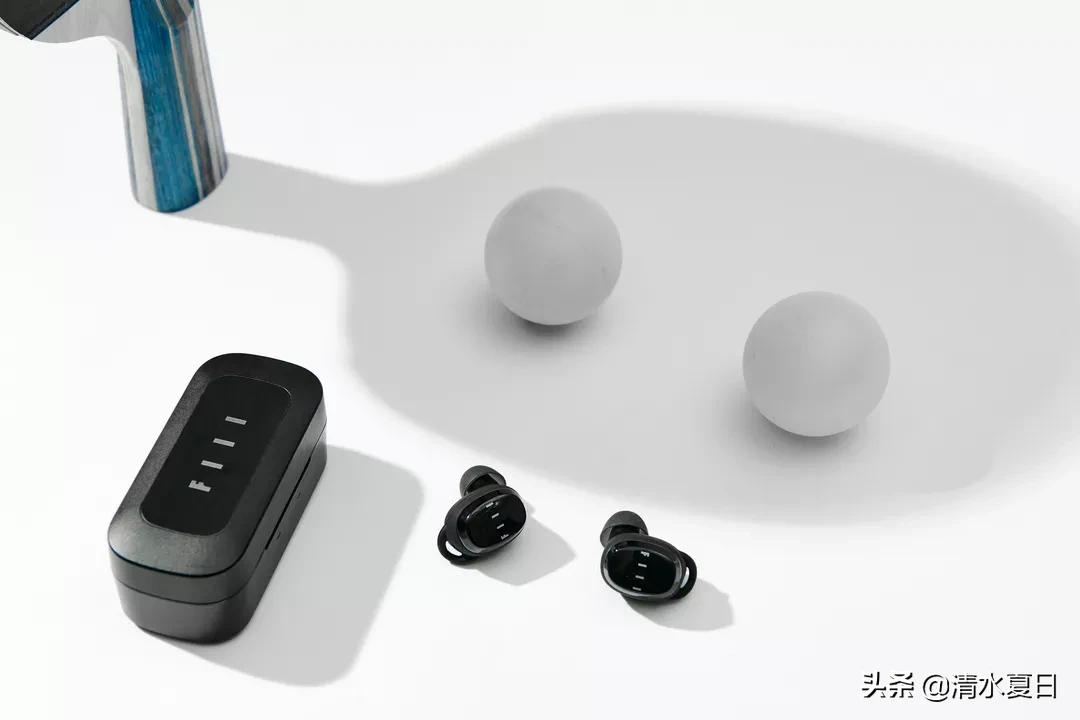 汪峰老师代言的耳机怎么样,汪峰耳机到底好不好