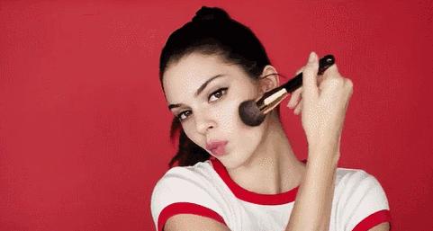 秦岚脸部垮了没有,秦岚真实脸部状态