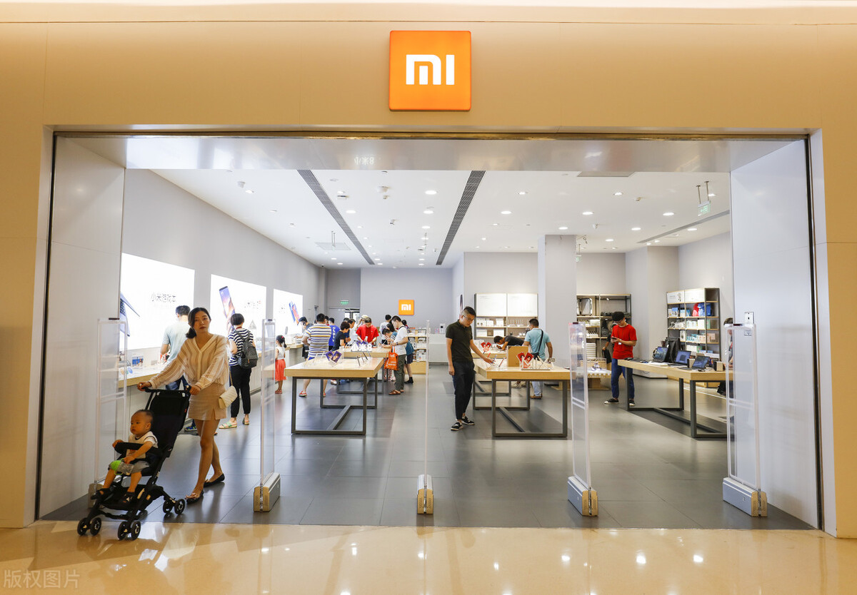 网上买手机和实体店哪个更靠谱,买手机是去实体店还是网上划算