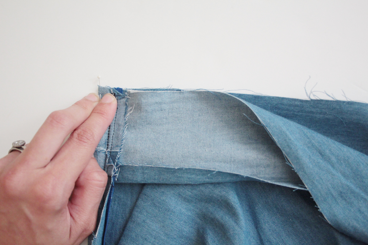 怎么把裙子后面的拉链改成绑带,裙子侧边怎么装拉链最简单方法