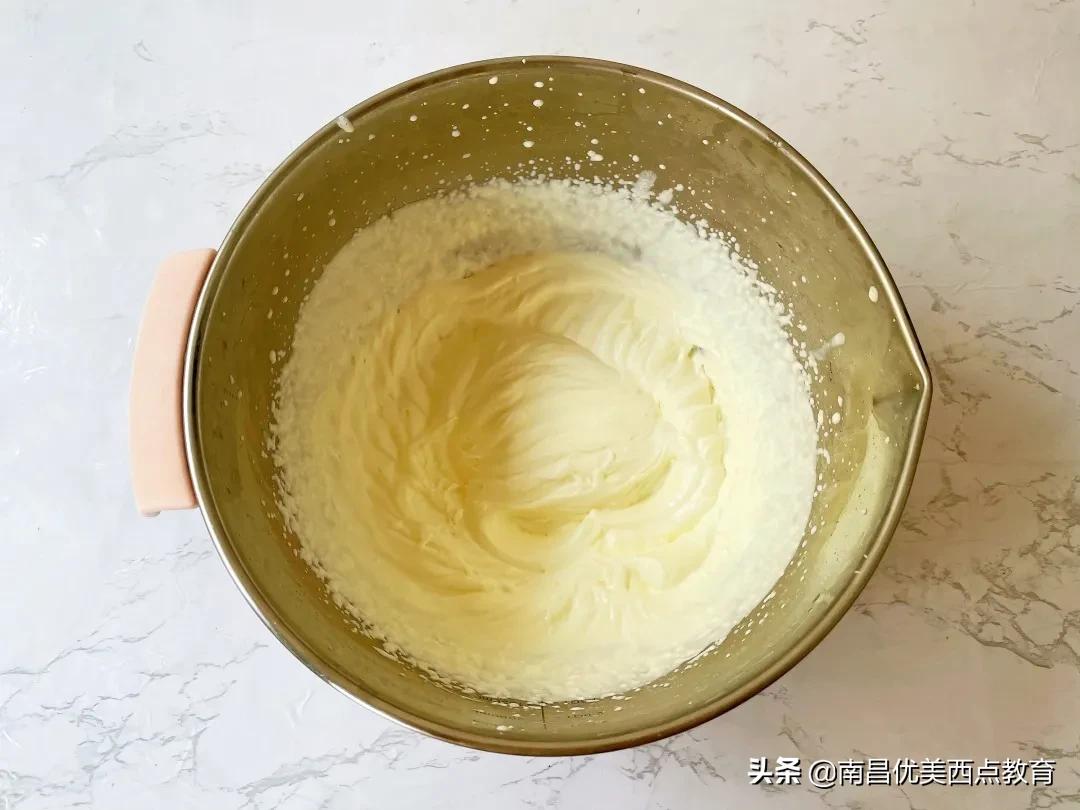 提拉米苏怎样才做到入口即化,零失败入口即化简易版提拉米苏