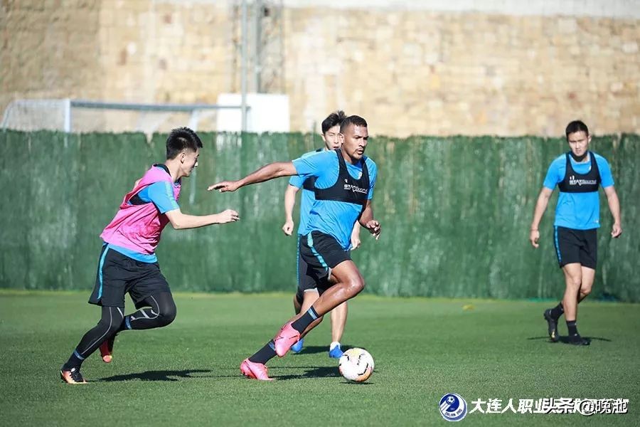 大连一方卡拉斯科训练,大连一方周挺几号