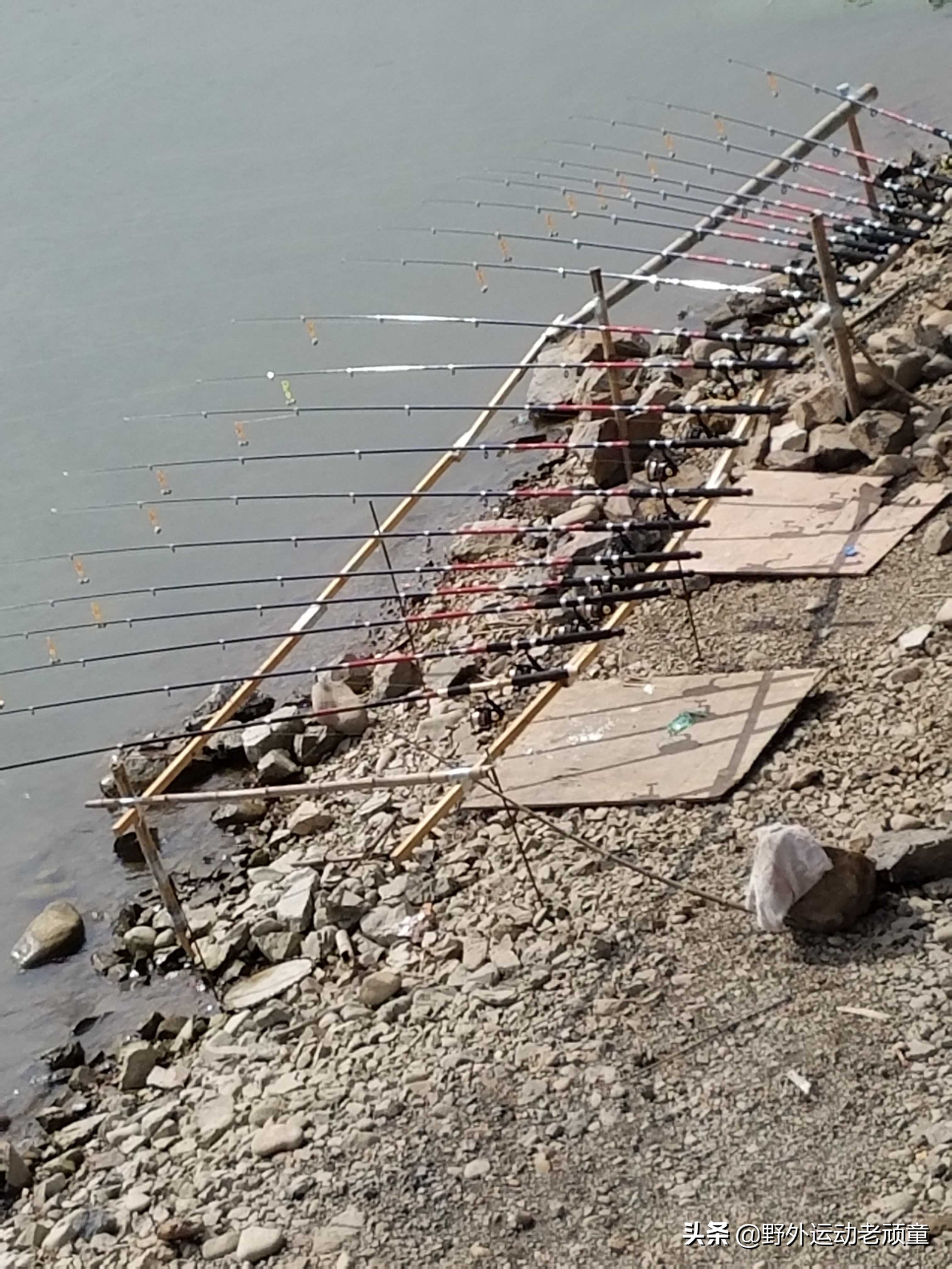 杭州临安区青山湖别墅,临安区青山湖游步道