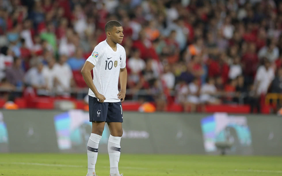 欧洲杯法国队十一人,2024欧洲杯预选赛土耳其集锦