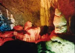 洛阳地下八亿年的鸡冠洞,洛阳栾川地下宫殿