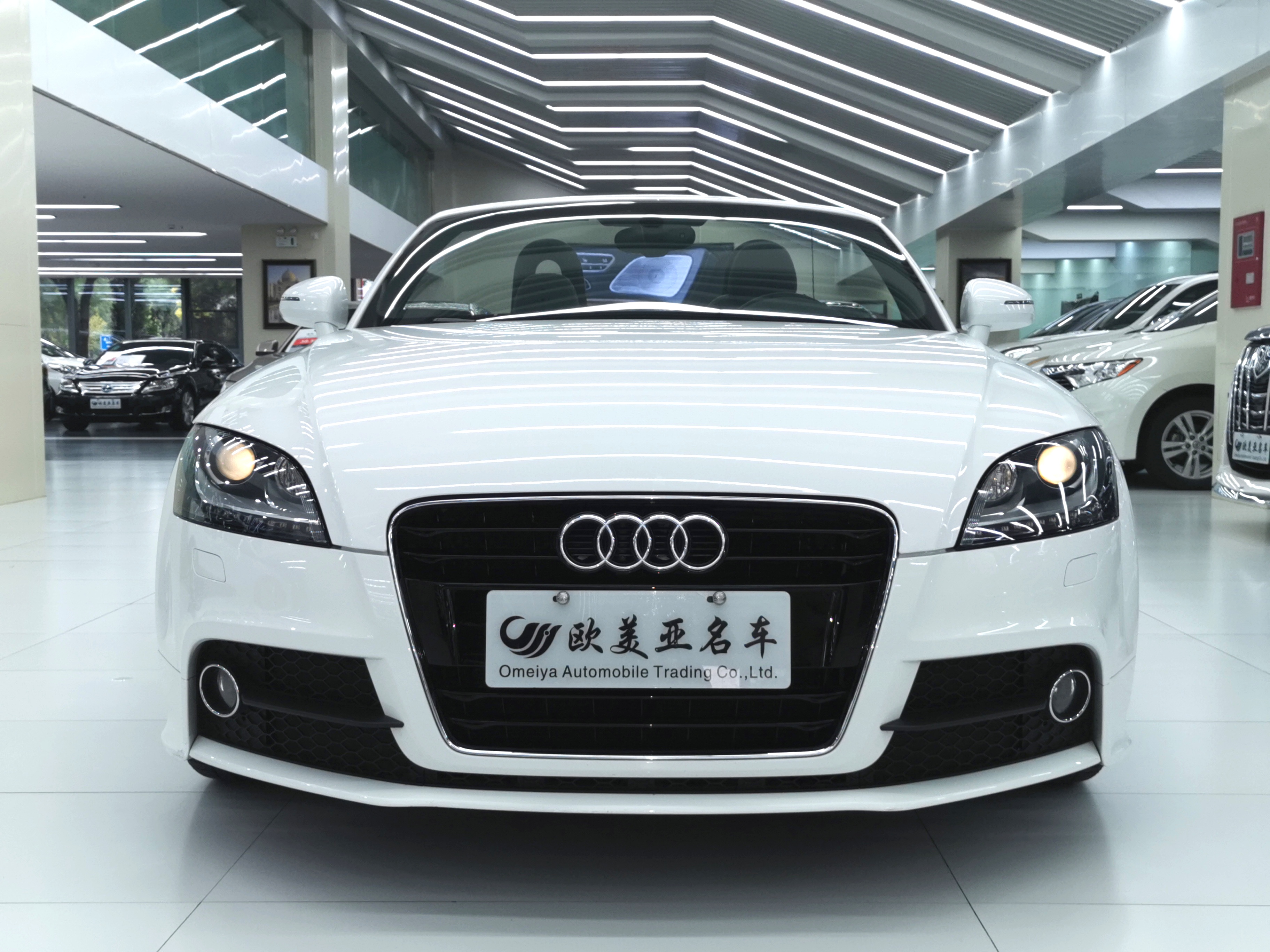 奔驰z4敞篷跑车最新款,宝马z4奔驰slk奥迪tt怎么选