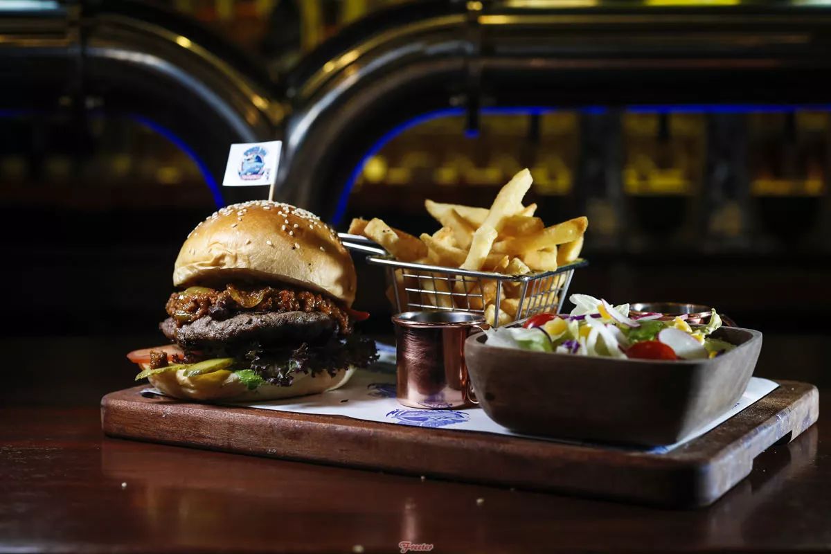 汉堡猪扒推荐,美式猪扒汉堡