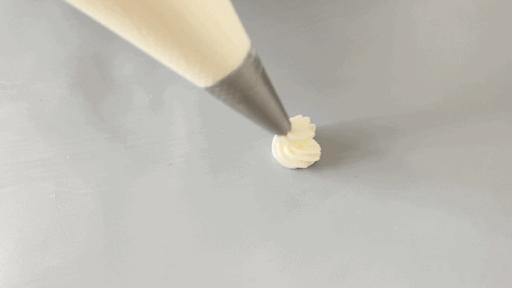 教人如何裱花视频讲解教程,蛋糕裱花必须知道的几种表现手法