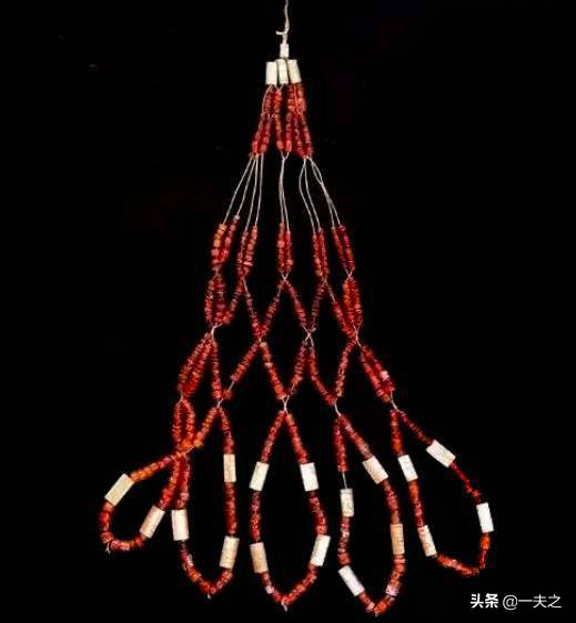 顶级绝版高古玉珠子,古玉镂空玉珠