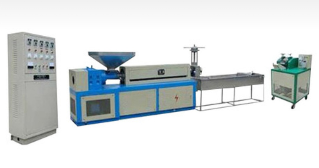 揣着仅有的4000元，我订购了20000多元的设备。