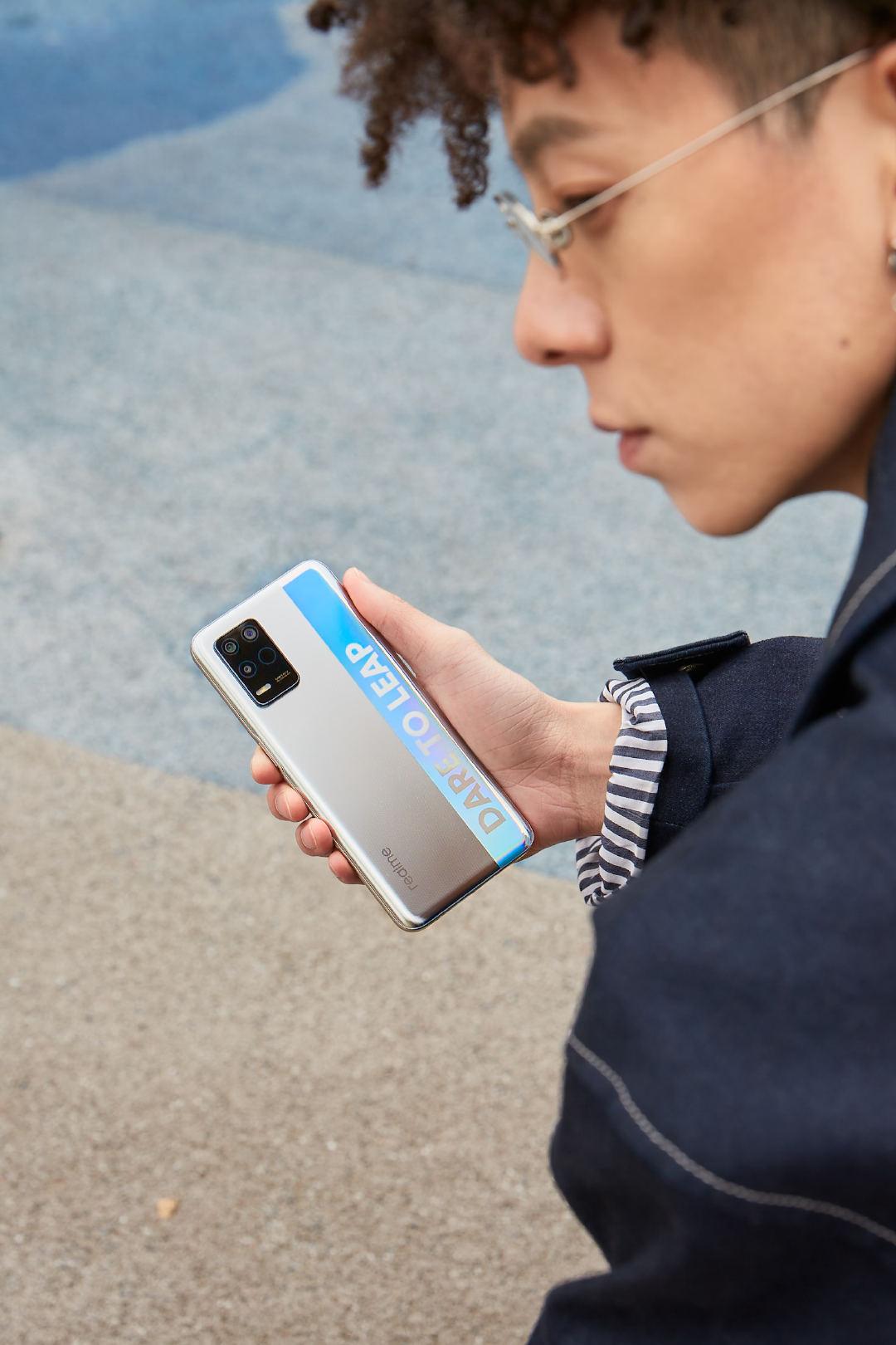 realme真我q3i跟q3区别,realme真我q3现在还可以买吗