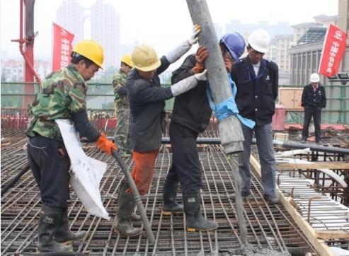 大体积混凝土浇筑专项施工方案,墙柱梁板一起浇筑混凝土施工方案