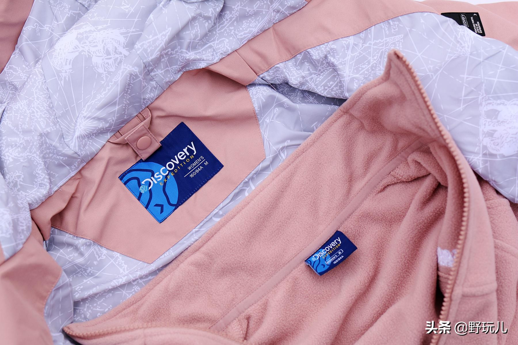 既时尚又实用的冲锋衣,简约而不简单的冲锋衣奢潮