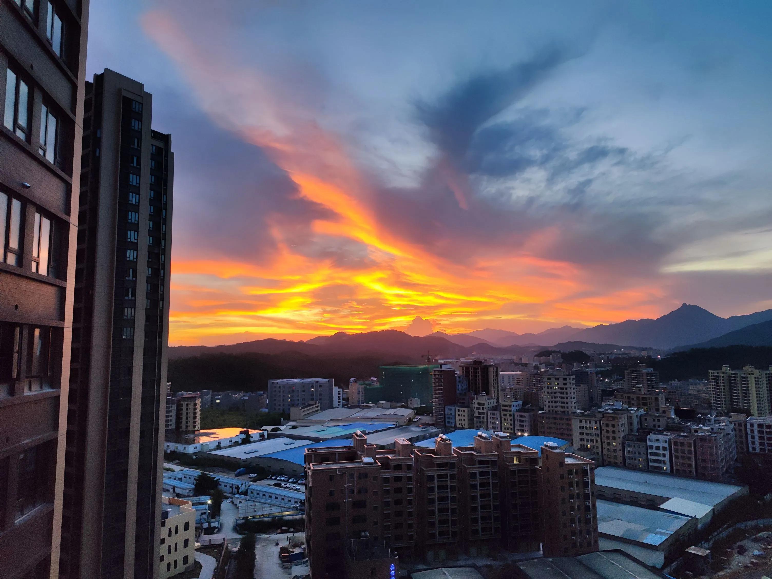 小米mix4听筒听不见声音,小米mix4发布会