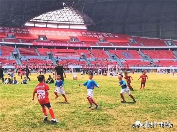 全国首批少儿足球特色幼儿园,成都全国足球特色幼儿园