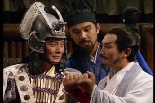 被误解的三国人物周瑜,周瑜一个被误解了二千年的人