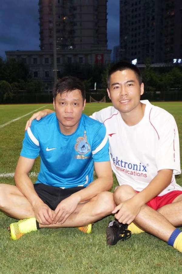 中国人来到西班牙,中国人加入巴萨