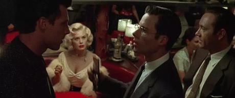 你觉得无间道这一部电影好看吗,推荐类似无间道的电影