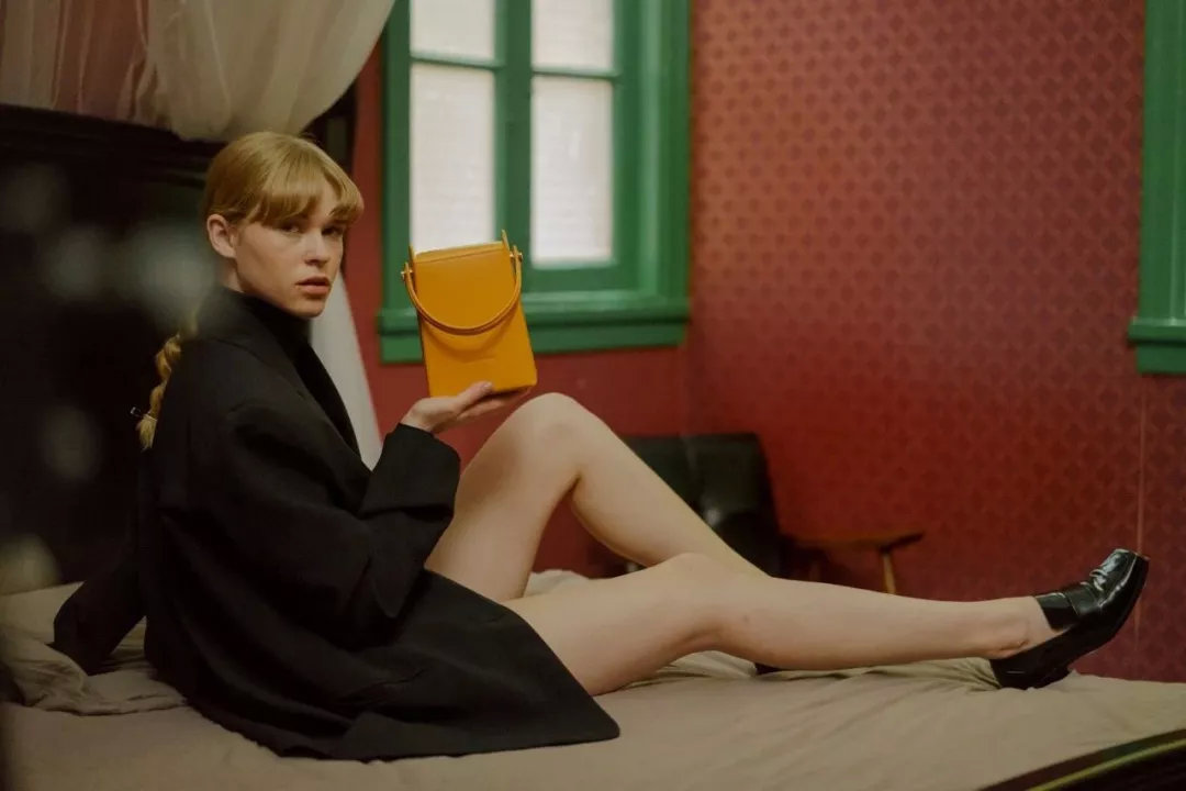 不管是出租屋还是自己存款买的小房住的舒心才是生活