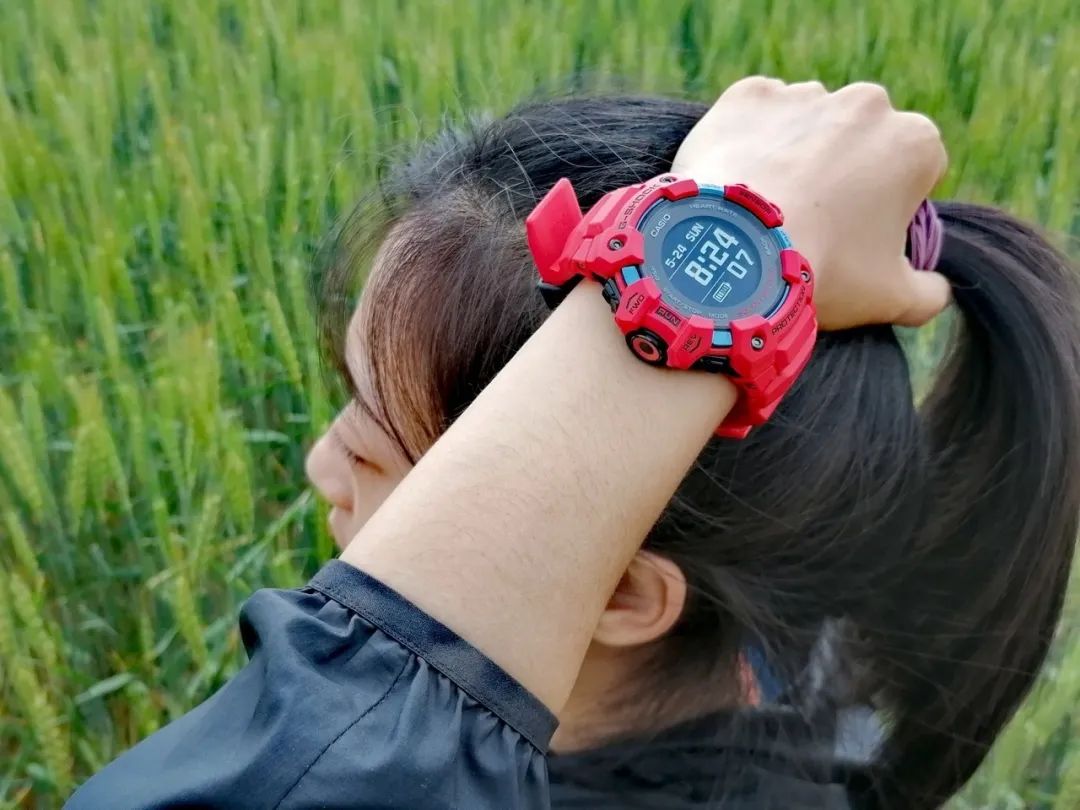 卡西欧手表gbdh1000多少钱,卡西欧gsw-h1000和gbd-h1000的区别