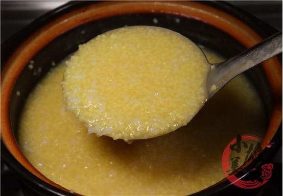 煮小米粥切记三放一不放,煮小米粥记住四放一不放