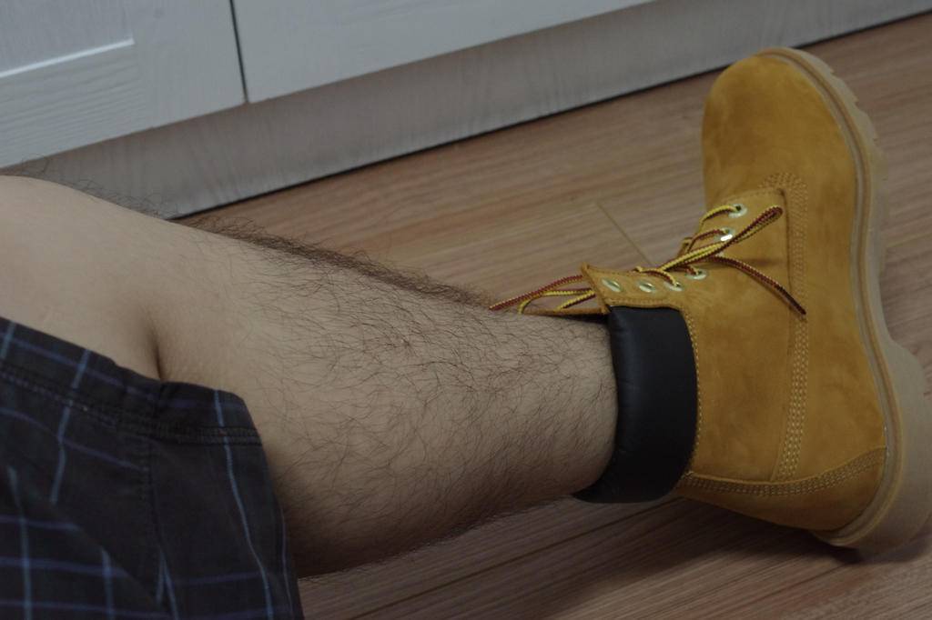 喜新不厌旧:一天一双靴子一个造型,除夕到初六各场合全适配