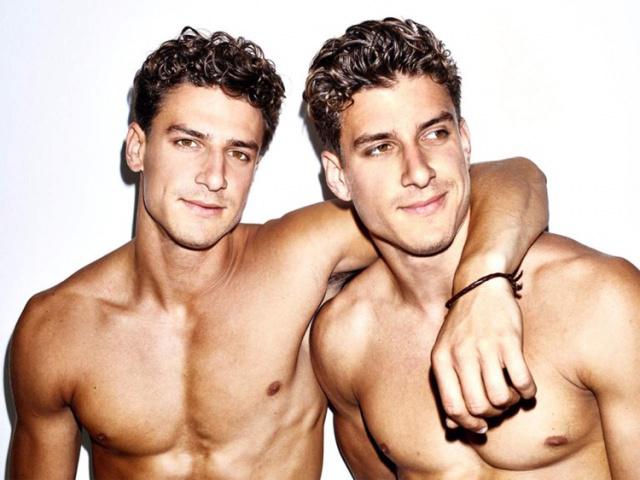 CtrlC+CtrlV=鲜肉值翻倍!双胞胎帅哥总是能带来双倍的快乐