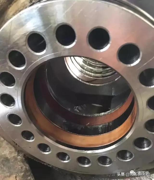 6米长液压缸漏油的解决方法,液压缸漏油的10大原因