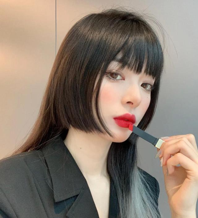 适合黄黑皮夏季的大牌口红色号,黑黄皮适合哪个大牌口红色号