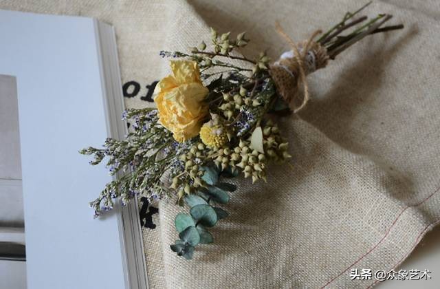 干花布置省钱,什么花适合做干花