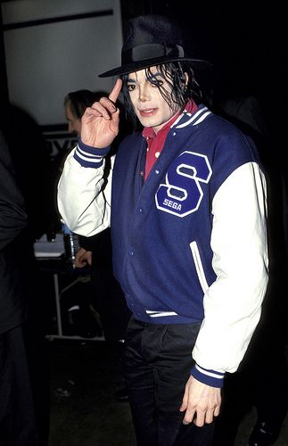 杰克逊红色夹克,迈克尔杰克逊同款夹克