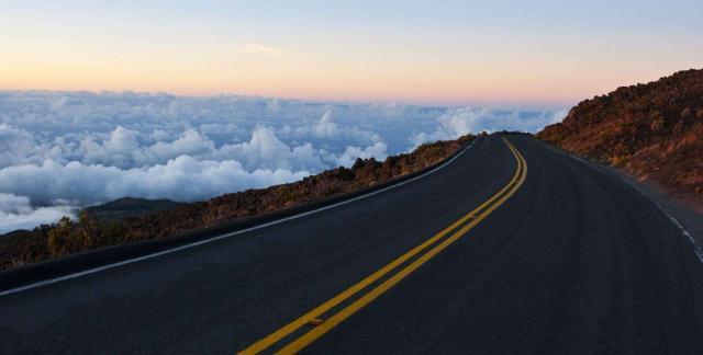 单黄线加虚线会扣分吗,单黄线跟双黄线哪个可以压线