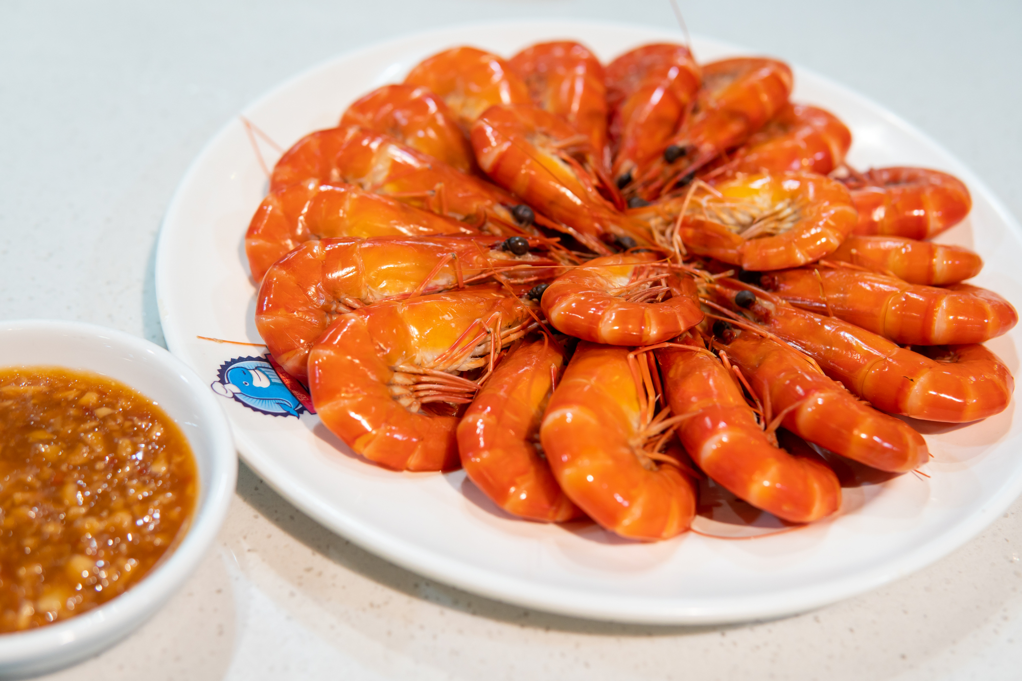 三亚奥特莱斯海鲜,三亚奥特莱斯里面有什么东西