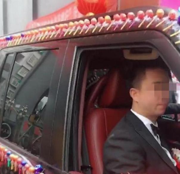 鐧句竾濠氳溅,鐧句竾濠氳溅鏂板