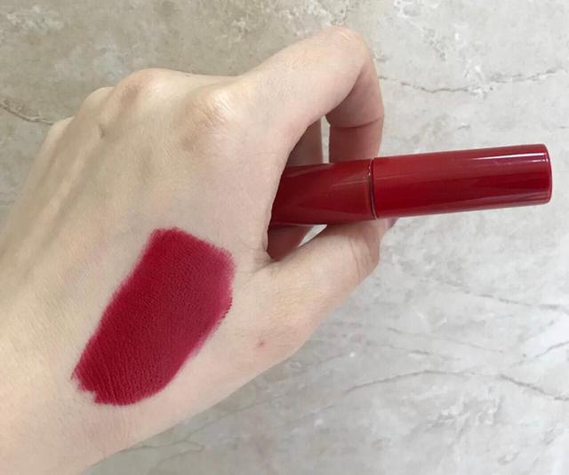 阿玛尼哪个颜色的口红最好看,为什么说阿玛尼是最好的